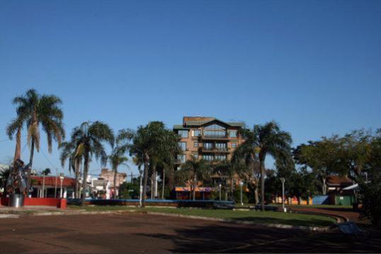Edificio Nicolas Y Marcelo Siry 波萨达斯 外观 照片